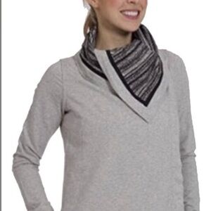 Lululemon Savasana wrap